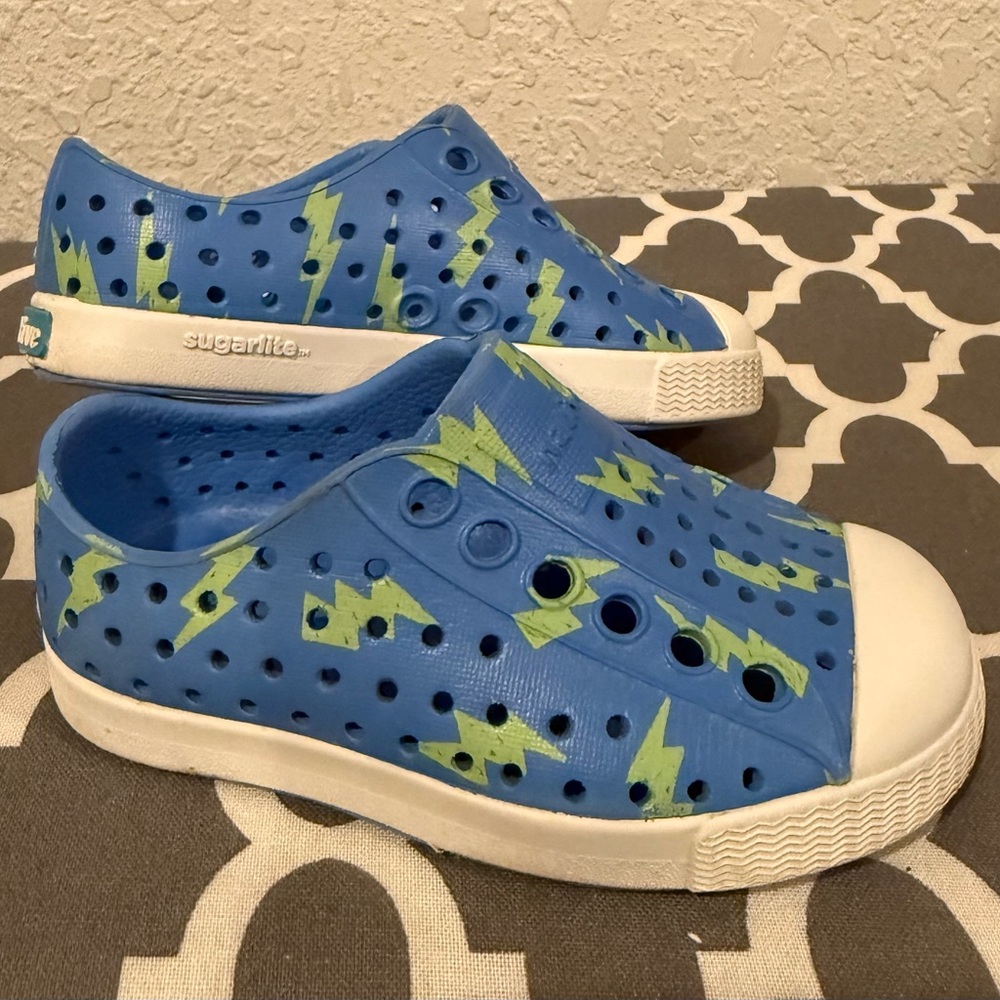 Native Jefferson Blue Breathable Kids Slip-On Shoes Sneakers Size C5